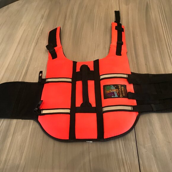 Outward Hound Pet Flotation Vest Pet Saver Lifejacket - Picture 1 of 7